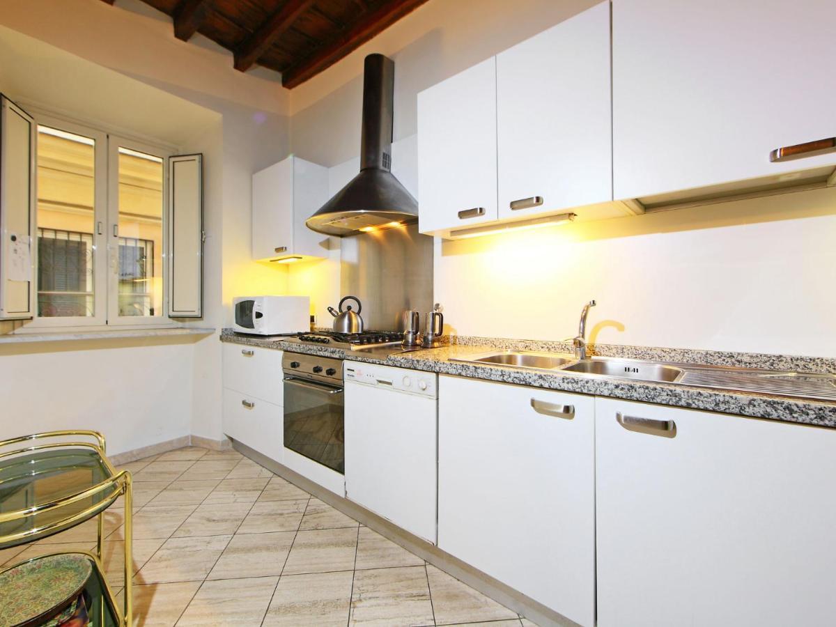 Apartment Vittorio Emanuele By Interhome Рим Экстерьер фото
